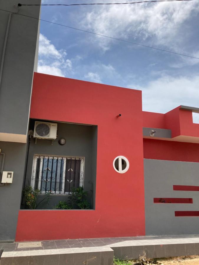 Maison Oceane A Zac Mbao Kammba Екстериор снимка